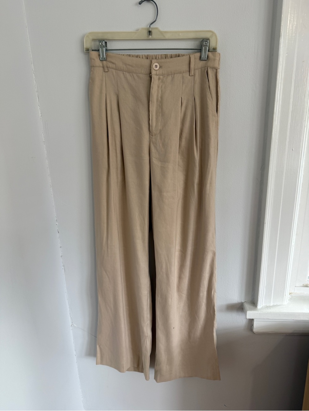 Central Park West Barker Pants Sand Size S NWT